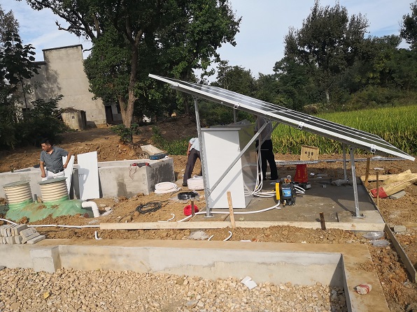 太陽能污(wu)水處理設備